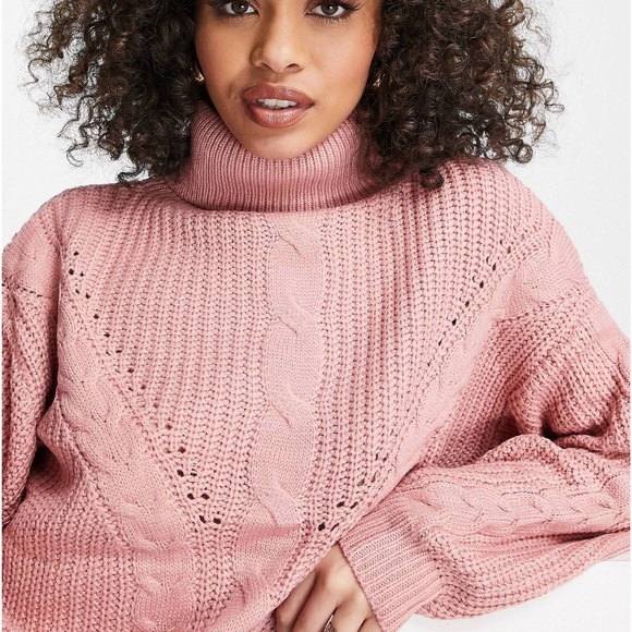 (#118)QED London Cable Knit Sweater - Picture 2 of 3